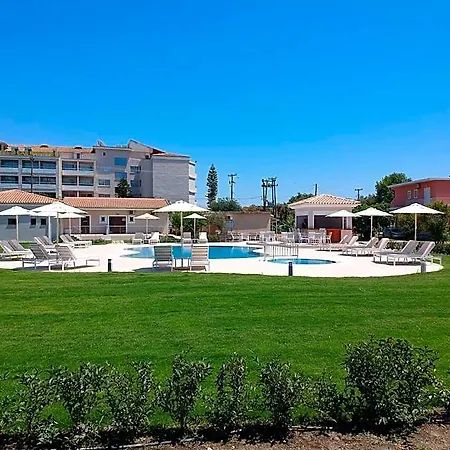 Santos Holidays 4*