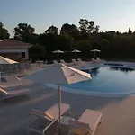 Apartahotel Santos Holidays